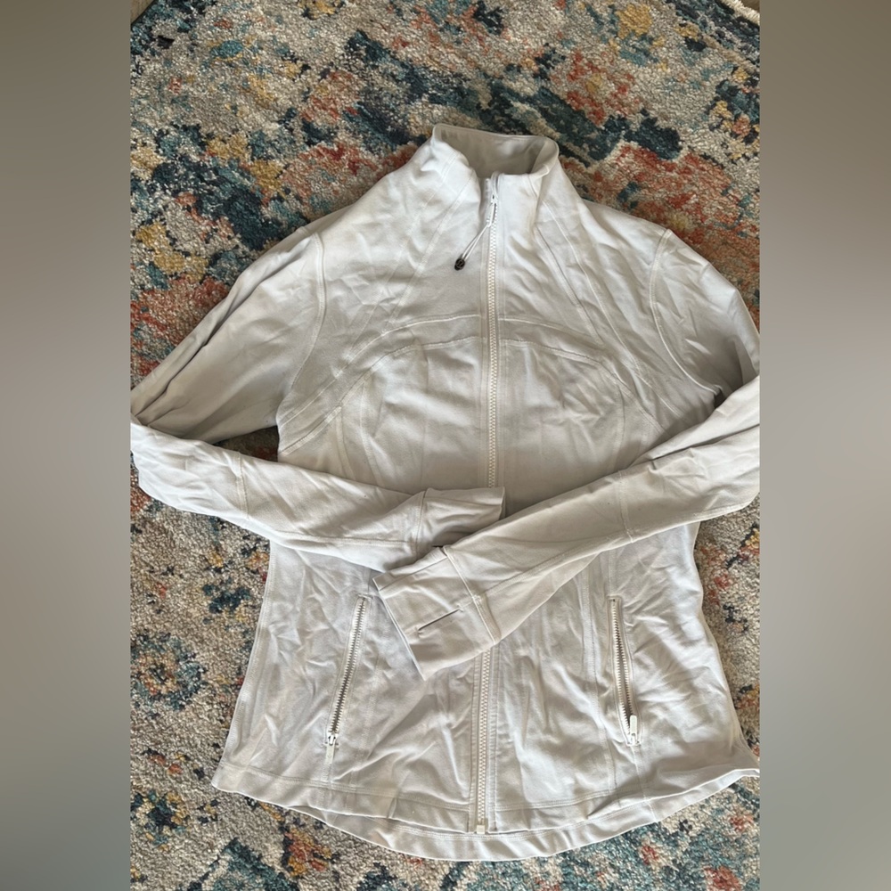 Lululemon white size 12 women’s full zip long sleeve scuba jacket
